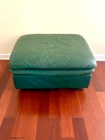 GENUINE LEATHER ROLLING OTTOMAN-FOREST GREEN