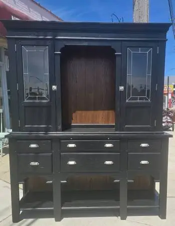 Solid WoodChina Cabinet / Bar / Coffee Station /