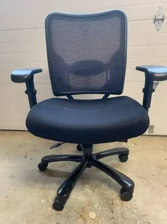Computer chair