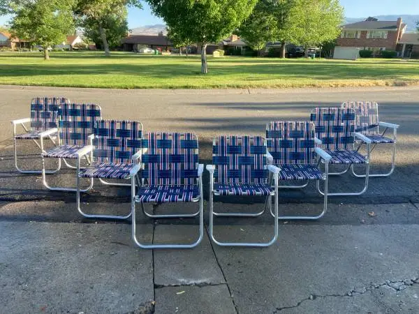 8 matching Sunbeam folding vintage lawn chairs retro solid