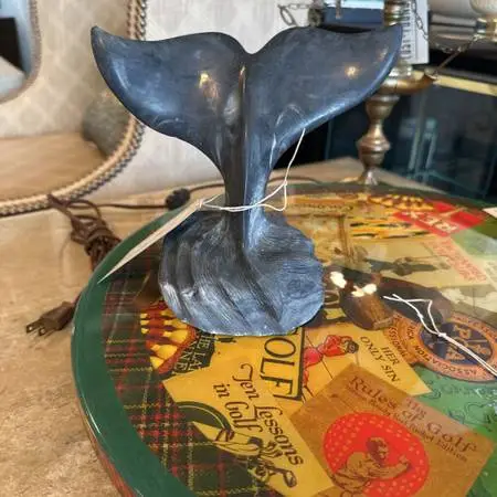 GJ Cook Co. Black Onyx Whale Tale- 7,25X4.5X7H