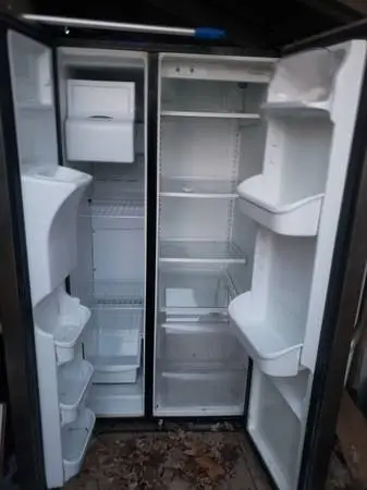 Frigidaire side by side refrigerator