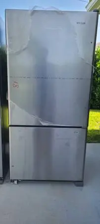 NEW Whrilpool 33-inches wide Bottom-Freezer Refrigerator