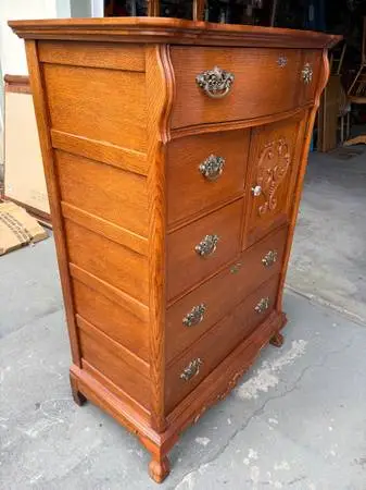 Lexington high boy dresser