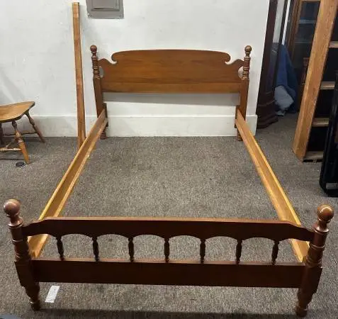 Solid Cherry / Maple Full Sized Bed