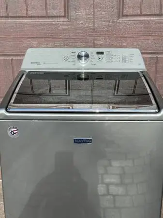 XTRA LARGE CAPACITY PLUS MAYTAG BRAVO WASHER