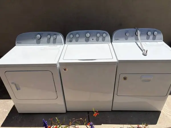 Whirlpool Washer & Dryer Set Gas or Electric 220-Volt Option available