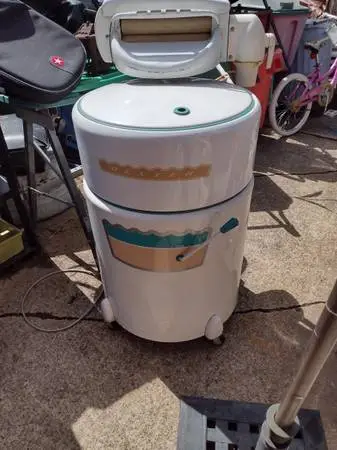 Vintage electric Dexter ringer washer