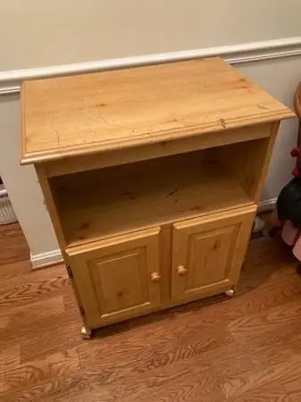 TV or Kitchen/ Microwave Oven Cart