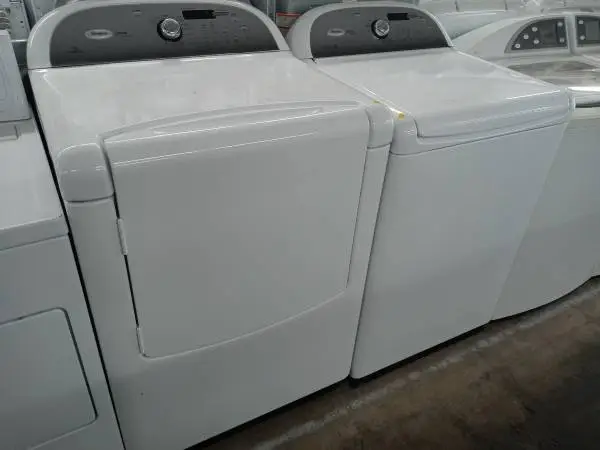 ★Whirlpool Cabrio top load washer and dryer set