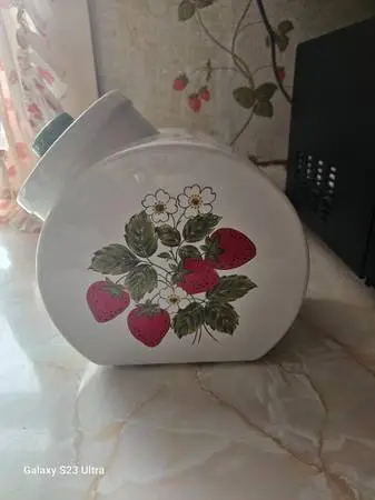 Nelson McCoy Strawberry Country Tilted Front Opening Canister Cookie J