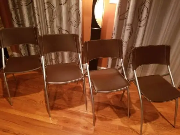 SET OF 4 CALLIGARIS LEATHER, SCULPTURED DINING ROOM CHAIRS
