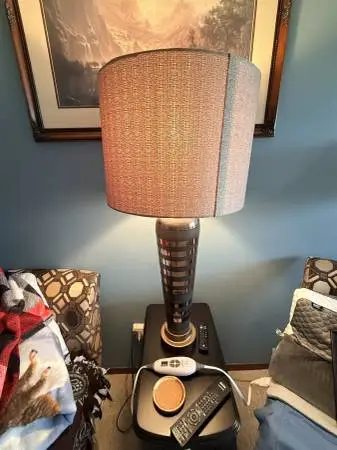 Table Lamp with Hardback