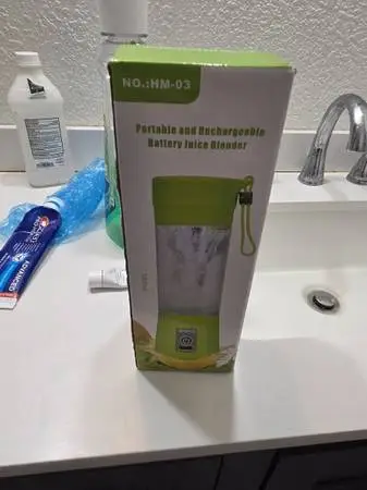 Brand new Blender Portable Juicer in Box never been used before
