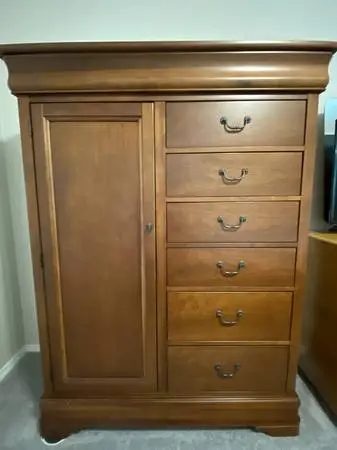 Bedroom Dresser