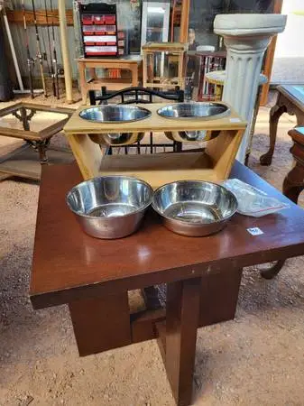 Elevated Dog Dishes