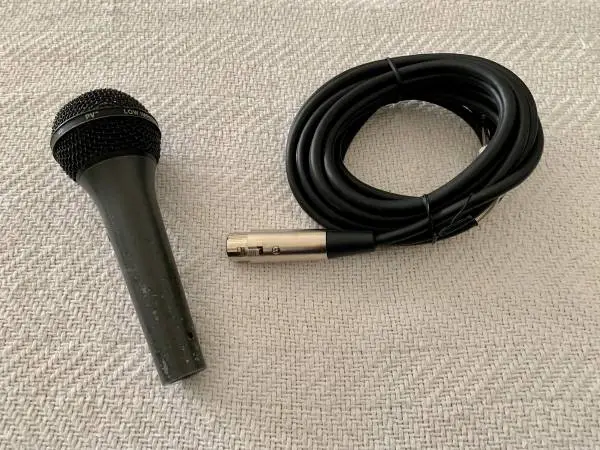 Peavey USA cardioid PV dynamic microphone