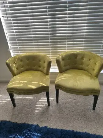 Olive Green Velvet Tufted Accent Chairs