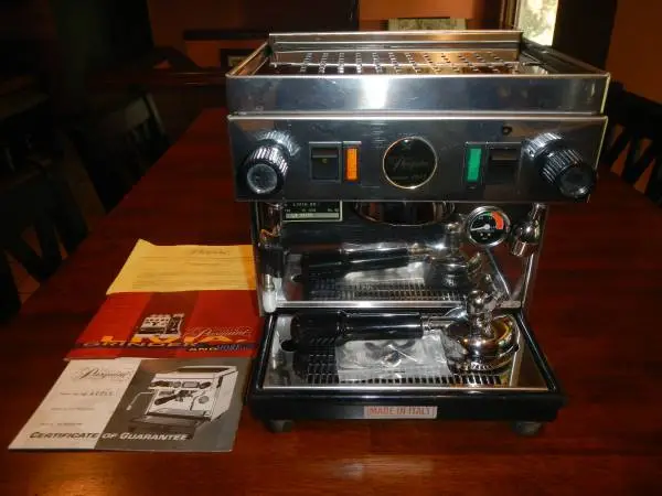 Pasquini Livia 90 /  Espresso Machine
