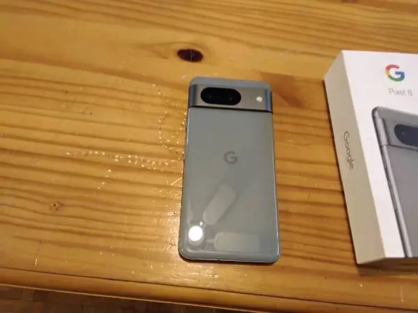 Google Pixel 8