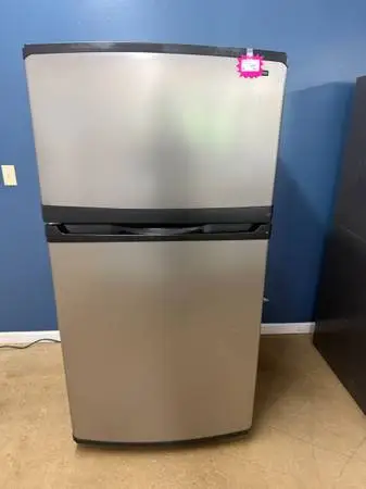 GSGV- KENMORE REFRIGERATOR WITH 90 DAY WARRANTY