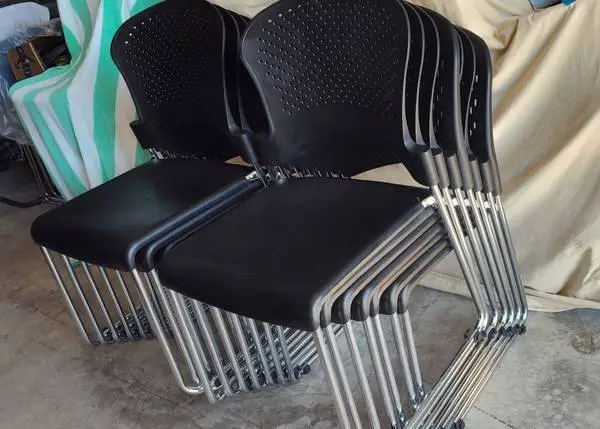 STACKING CHAIRS
