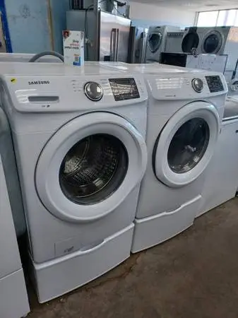 Samsung White front-load washer&dryer Set