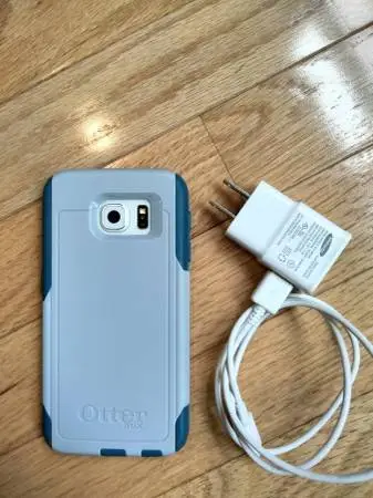 Samsung Galaxy S6 SM-G920V in White Pearl color
