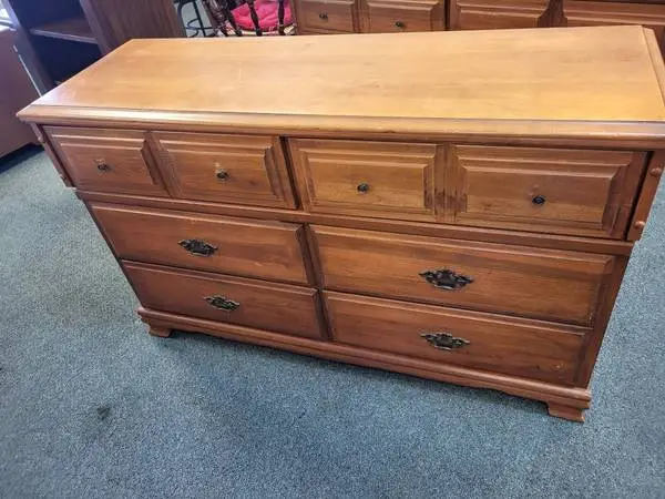6-Drawer Dresser