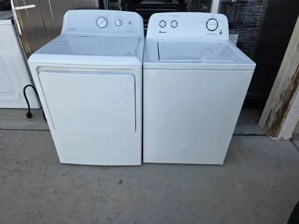 Amana washer and Hotpoint electric dryer