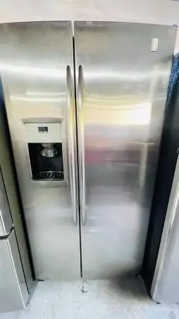 GE Refrigerator 36Wx30Dx69H
