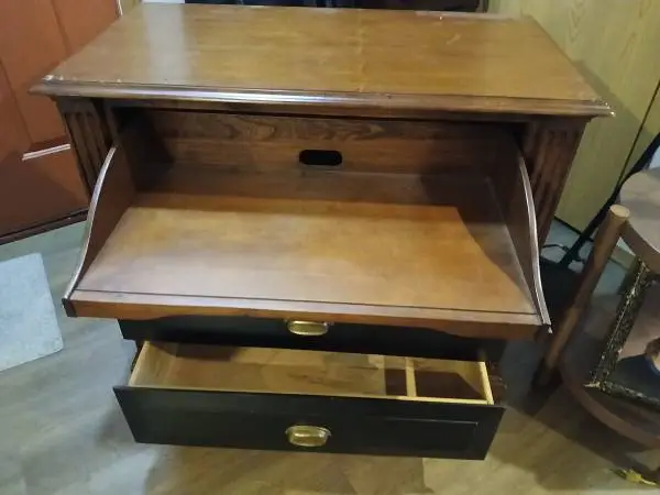 Beautiful Small Cherry Wood Desk/Dresser