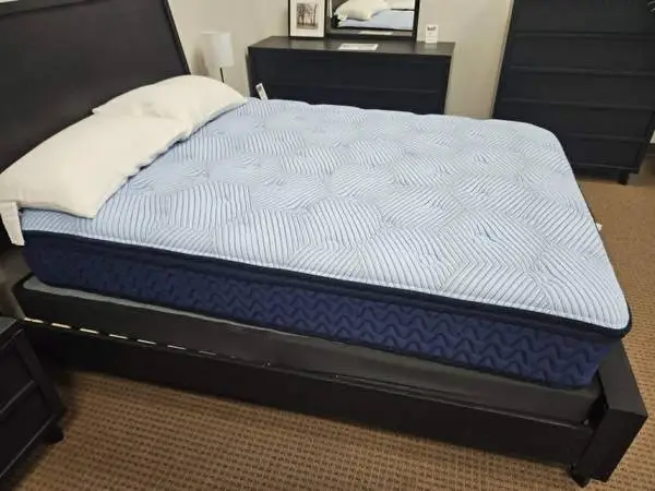 Peak 2.0 12 Hybrid Mattress-Queen