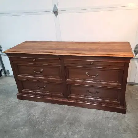 Solid Wood Ethan Allen Vintage Dresser