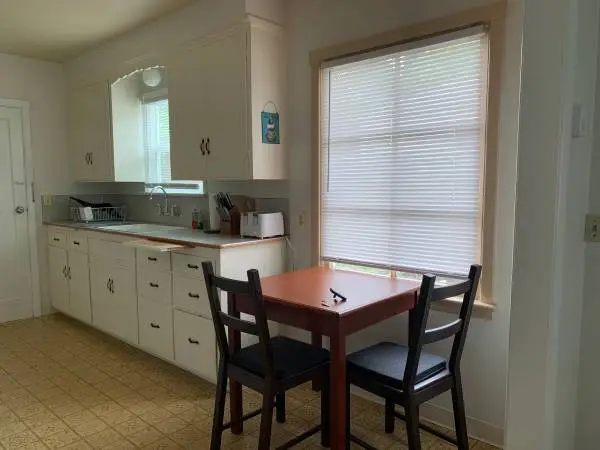 Apartment size kitchen table (hardwood)-excellent condition