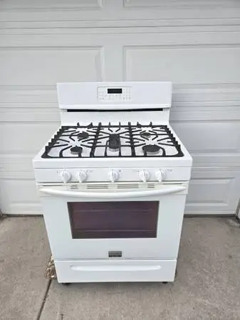 Nice&Clean Frigidaire Gas Stove Range Oven 30 #Works Great