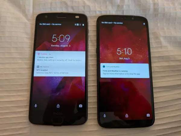 Moto Z2 Force & Z3 Play Bundle w/ 3 Moto Mods and +32GB SD Storage