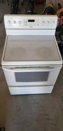 Kenmore electric stove/range/oven