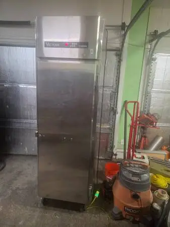 Victory 27 cubic feet stainless steel commercial cooler refrigerator