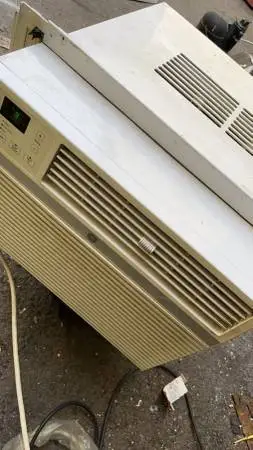 6 x air conditioning