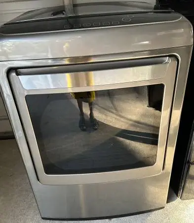 LG Electric Dryer