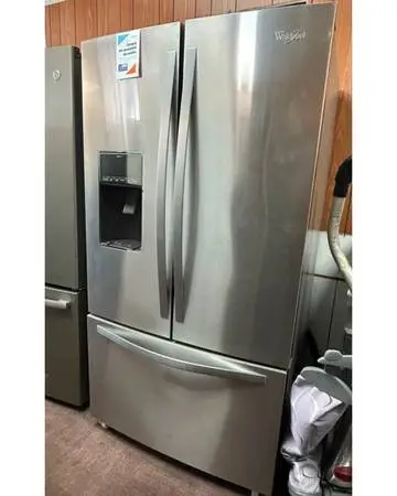 Refrigerador French Door Whirlpool en Acero Inoxidable