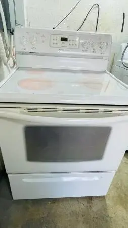 Frigidaire Stove