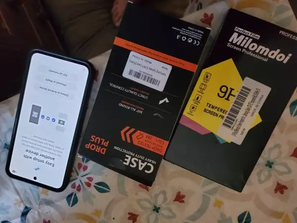 Samsung Galaxy S-24 FE, 5G - (SM- S721U) like New