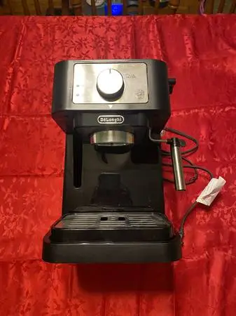 DeLonghi Stilosa Manual Espresso Machine
