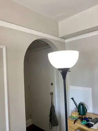 Floor lamp / standing lamp