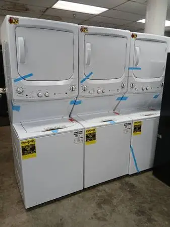 Ge white 27 stackable washer and gas dryer new