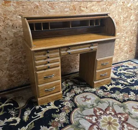 Rolltop Desk