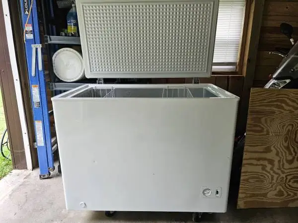 2022 Criterion (Menards) Chest Freezer