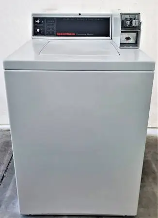 Perfectly Working Speed Queen comercial Coin operated top load washer